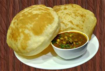 MyDelicious Recipes-Bhature