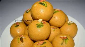 MyDelicious Recipes-Besan Ke Laddu